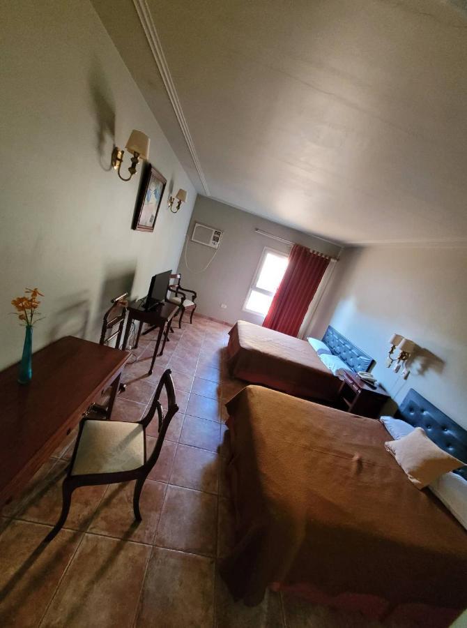 Hotel Portico Norte Tartagal Buitenkant foto