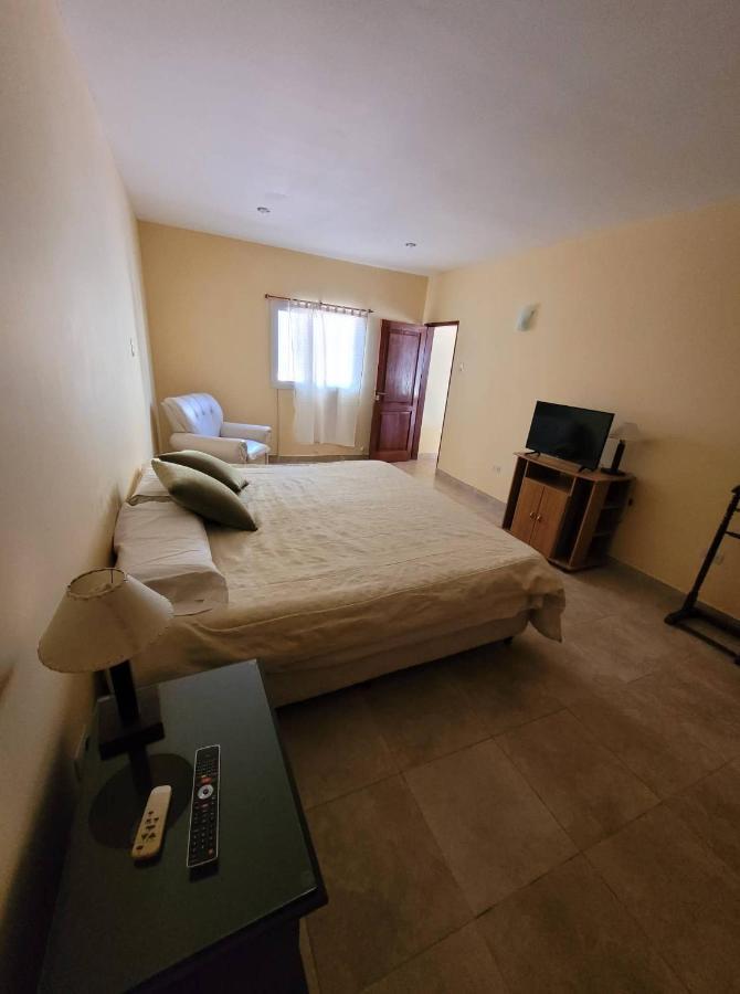 Hotel Portico Norte Tartagal Buitenkant foto