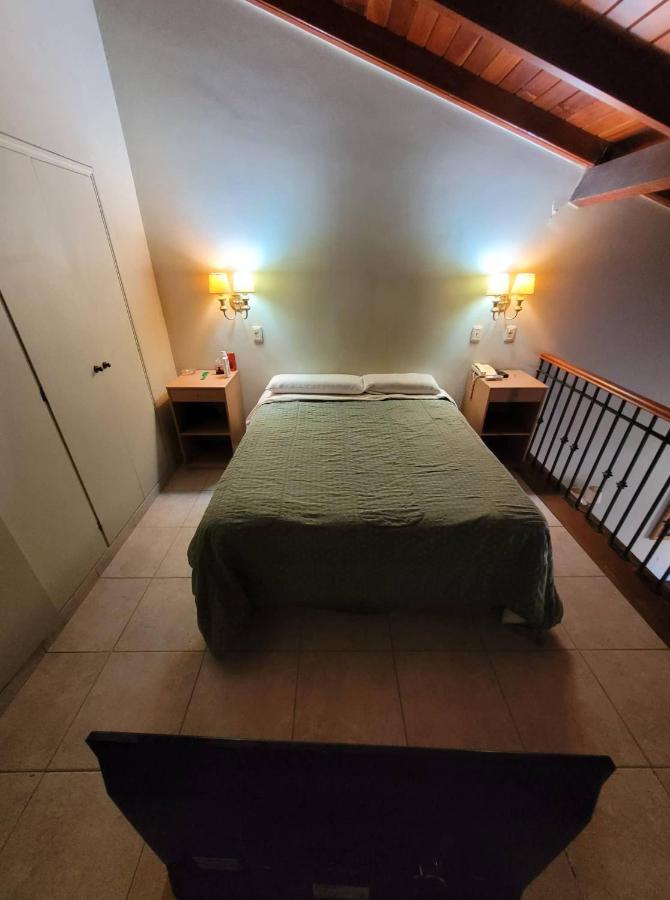 Hotel Portico Norte Tartagal Buitenkant foto