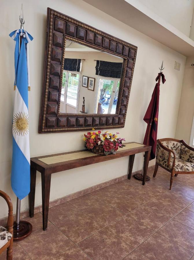 Hotel Portico Norte Tartagal Buitenkant foto